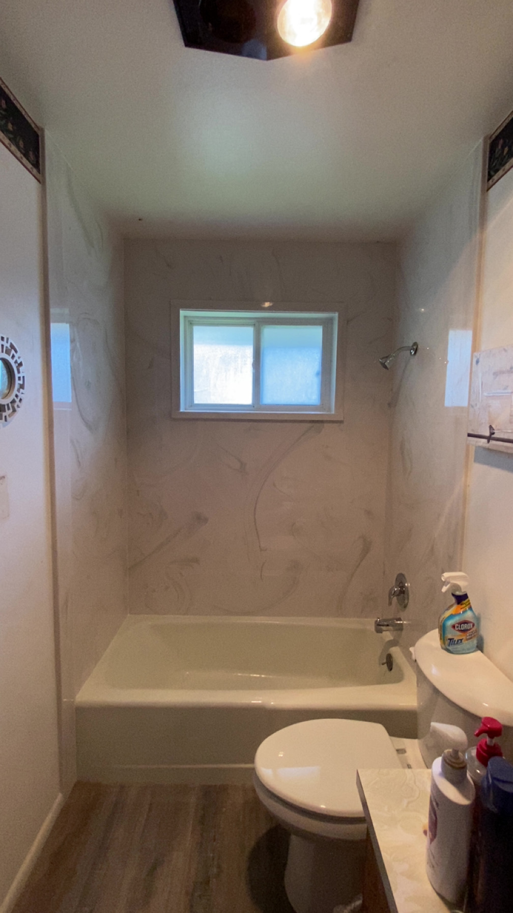 Finished tub surround
