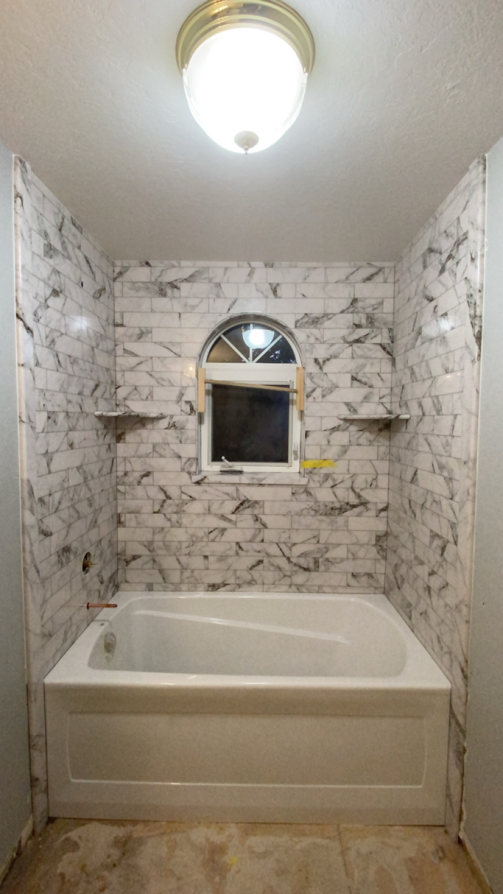 Marble tub surround